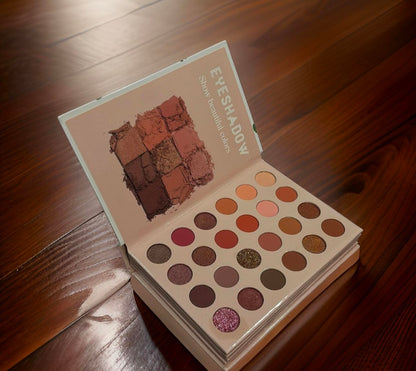 4-in-1 Makeup Book  Eyeshadow, Highlighter, Blusher & Concealer