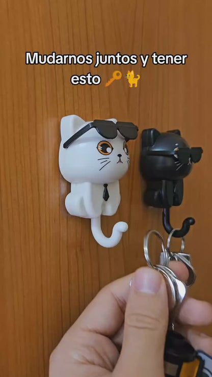Cat KeyHolder ( Buy 2 Pcs And get 14% discount)
